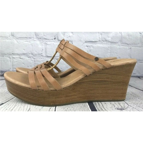 Uggs wedge sandals - Picture 3 of 5